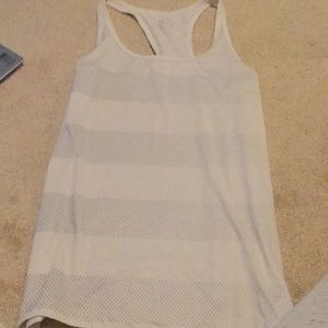 Gap tank top